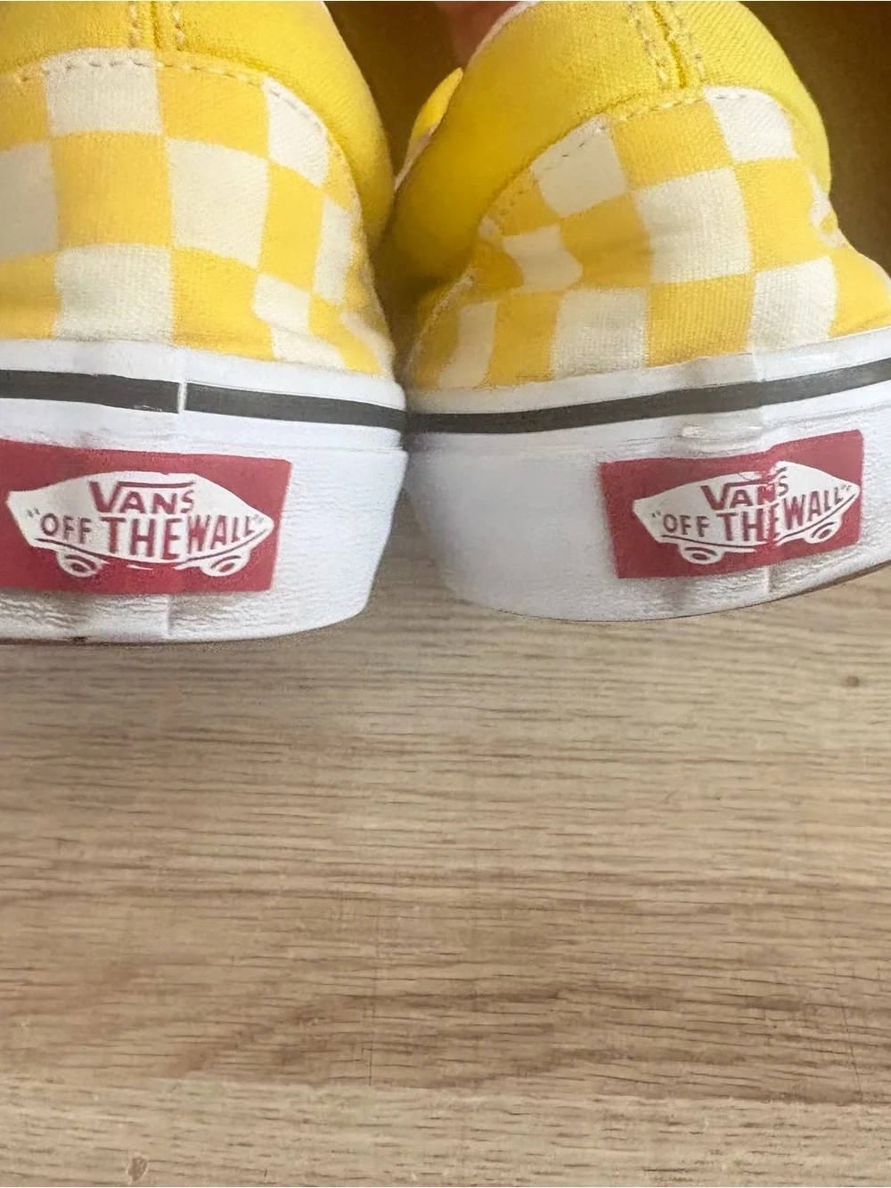 Vans yellow and white checkerboard slip-on trainers, Men’s Size 9, Women’s 10.5